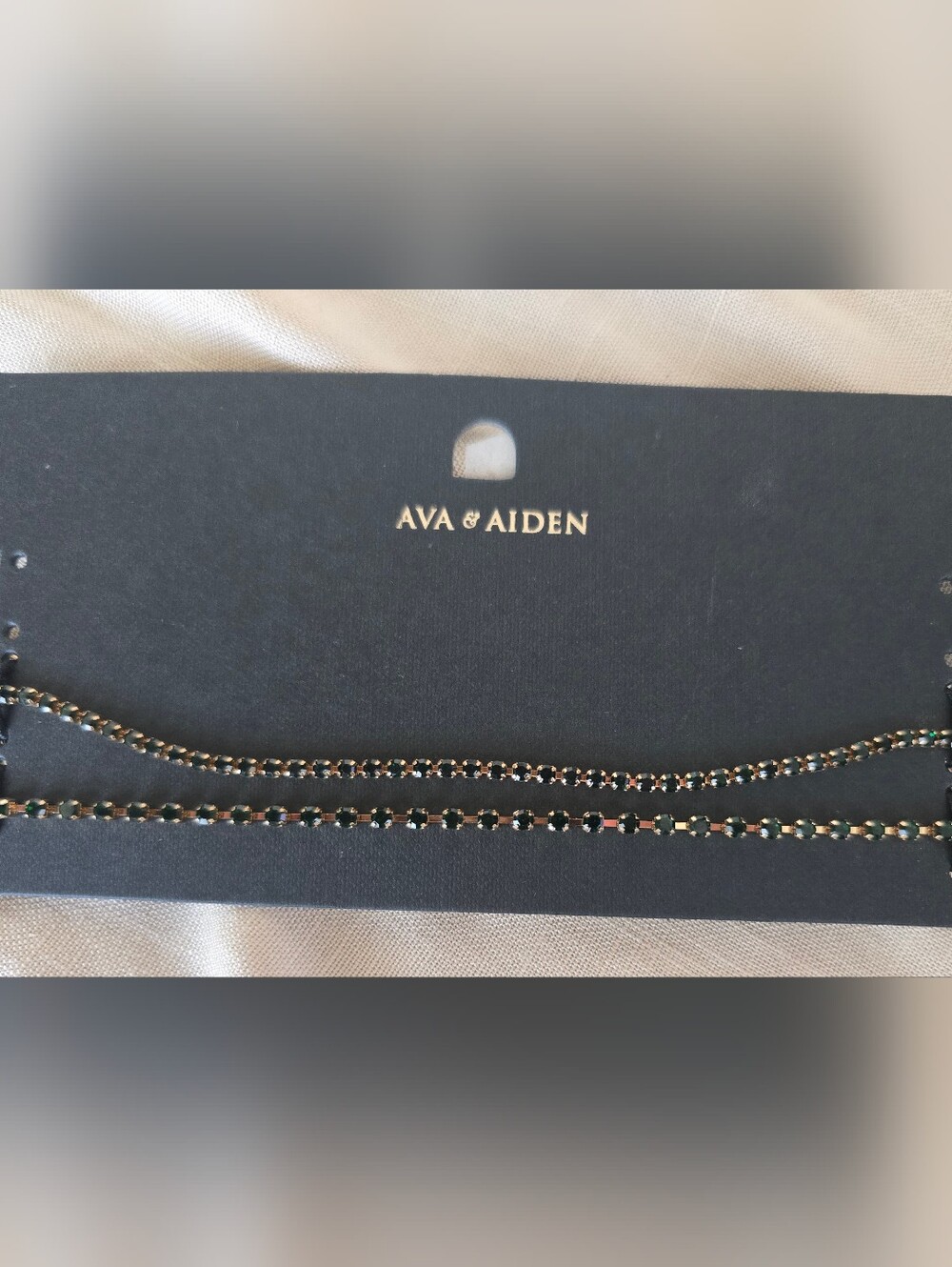 Ava & Aiden Green Iridescent Layered Necklace Set